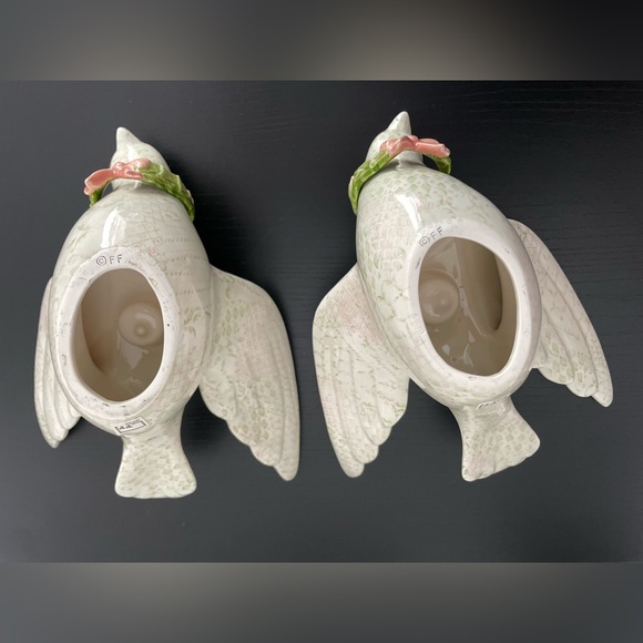 Vintage Fitz & Floyd Set 2 Piece Porcelain Dove Candlestick Holder. - Picture 5 of 7